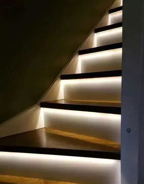 龍合 樓梯燈飾